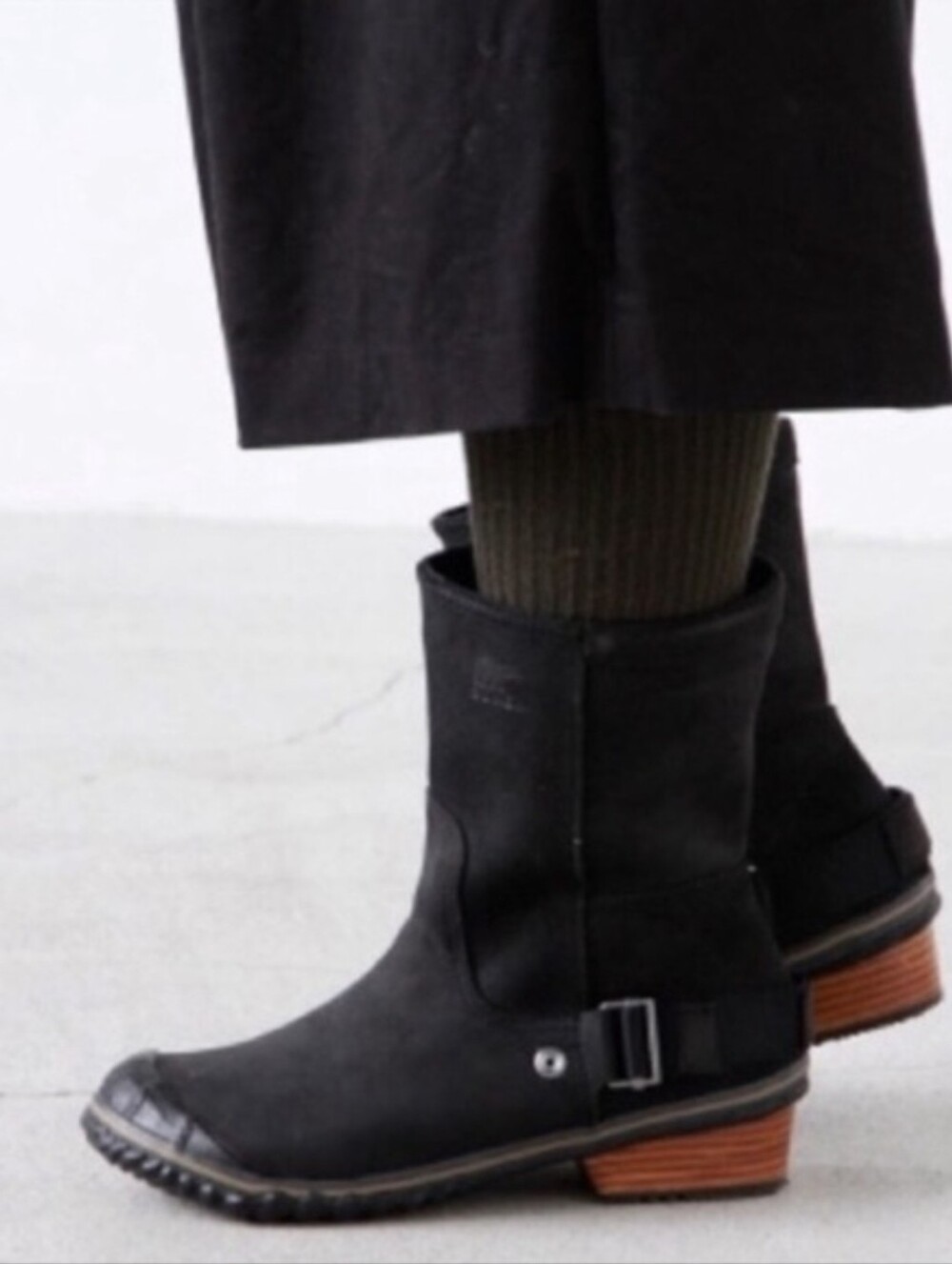 Sorel Slimpack Short Suede Boots